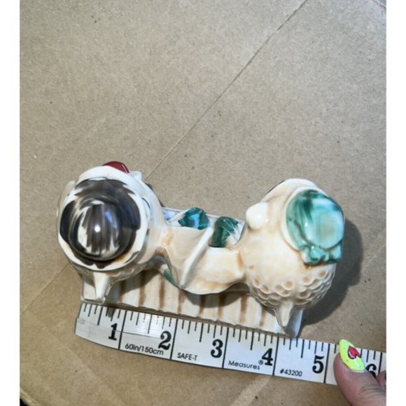 Regal China Fish Couple One Piece Salt & pepper Shaker - Picture 2 of 9